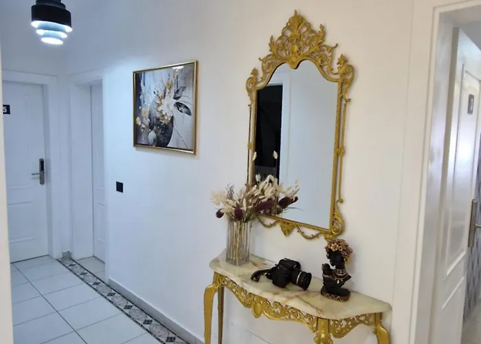 Frekel Hotel Yzberishti