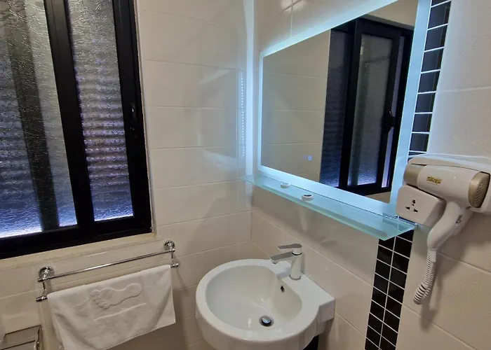 Frekel Hotel Yzberishti